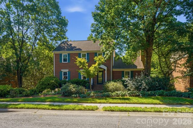 723 Walnut Point Drive, Matthews, NC 28105