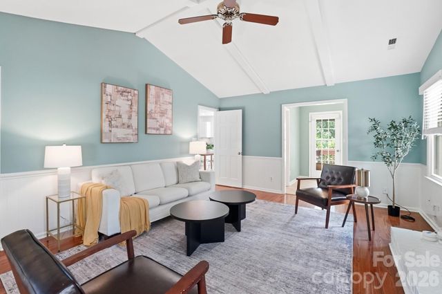 723 Walnut Point Drive, Matthews, NC 28105