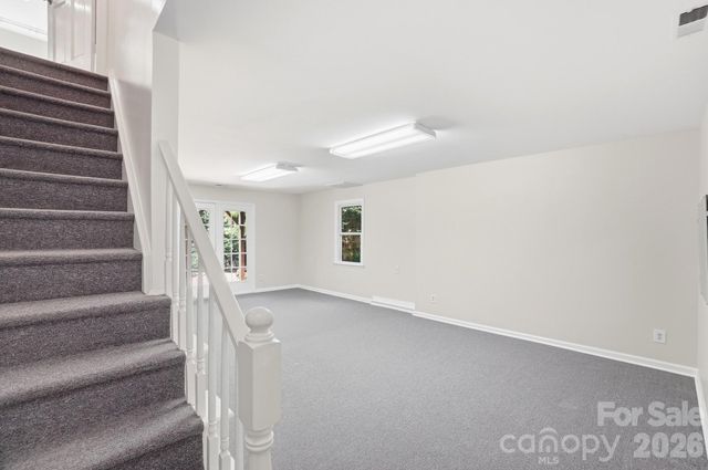 723 Walnut Point Drive, Matthews, NC 28105