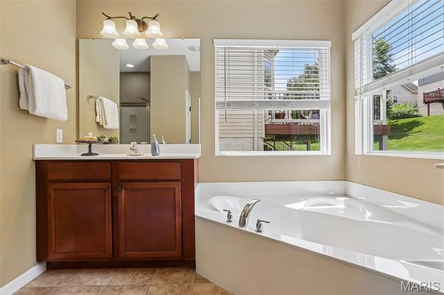 5233 Mirasol Manor Way, Eureka, MO 63025