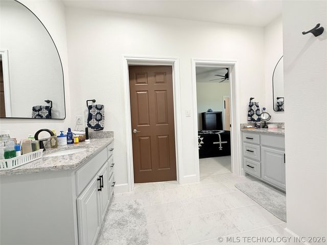 10829 S 62nd Street W, Oktaha, OK 74450