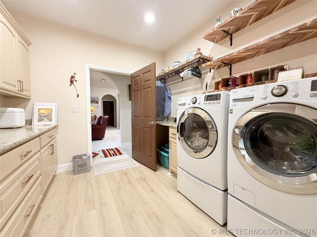 10829 S 62nd Street W, Oktaha, OK 74450