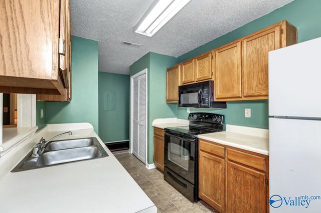 4952 Seven Pine Circle NW, Huntsville, AL 35816