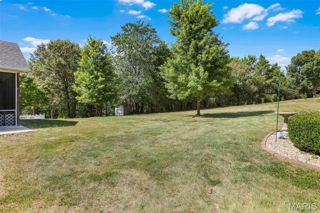171 Bridgewater Chase Lane, Villa Ridge, MO 63089
