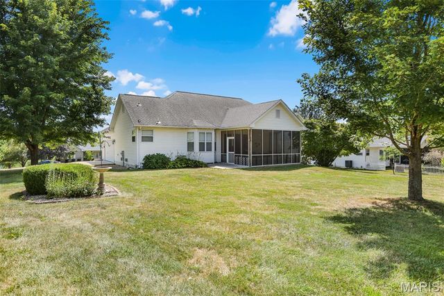 171 Bridgewater Chase Lane, Villa Ridge, MO 63089