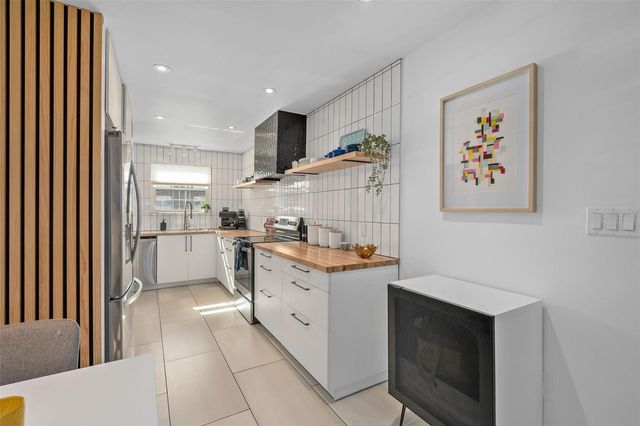 4210 LAKE UNDERHILL ROAD 5, Orlando, FL 32803