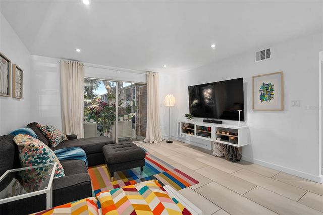 4210 LAKE UNDERHILL ROAD 5, Orlando, FL 32803