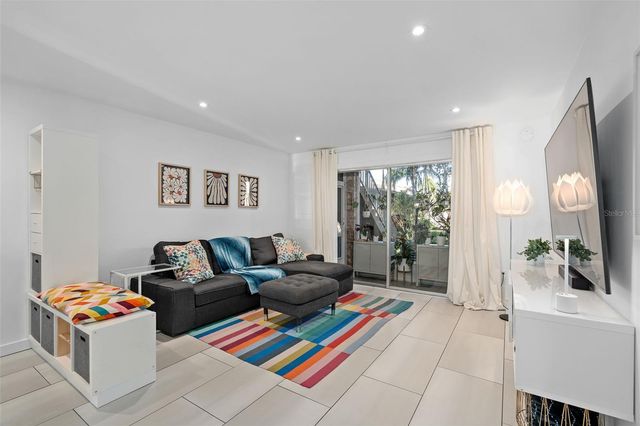 4210 LAKE UNDERHILL ROAD 5, Orlando, FL 32803