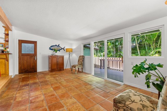 68-664 Hoomana Place, Waialua, HI 96791