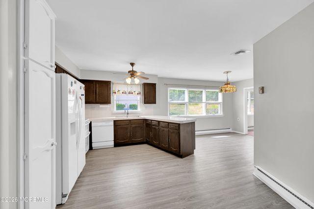 19 Robinson Road, Brick, NJ 08724