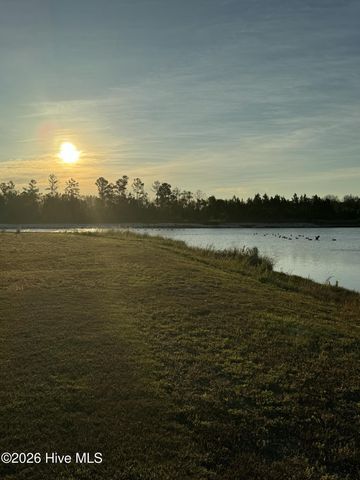 110 Sea Breeze Court, Sneads Ferry, NC 28460