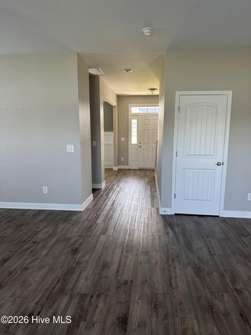 110 Sea Breeze Court, Sneads Ferry, NC 28460