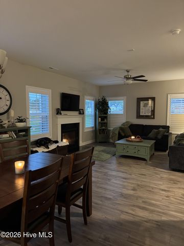 110 Sea Breeze Court, Sneads Ferry, NC 28460