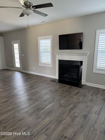 110 Sea Breeze Court, Sneads Ferry, NC 28460