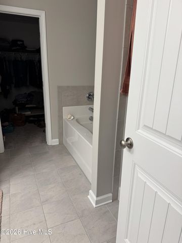 110 Sea Breeze Court, Sneads Ferry, NC 28460