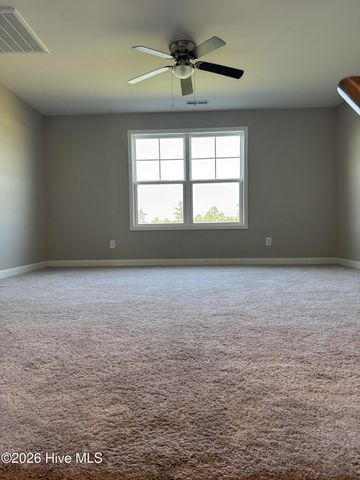 110 Sea Breeze Court, Sneads Ferry, NC 28460