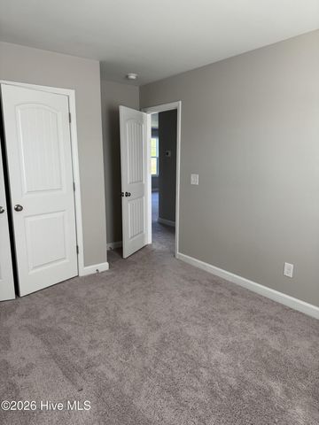 110 Sea Breeze Court, Sneads Ferry, NC 28460