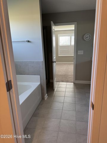 110 Sea Breeze Court, Sneads Ferry, NC 28460