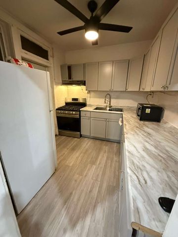 1707 W Wallen Avenue 2G, Chicago, IL 60626