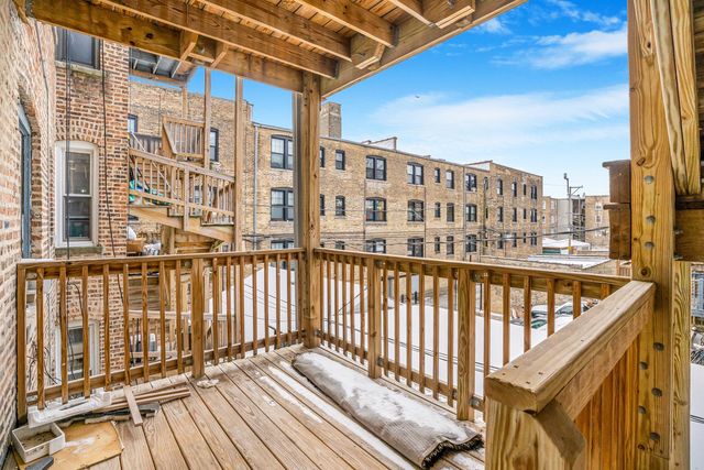 1707 W Wallen Avenue 2G, Chicago, IL 60626