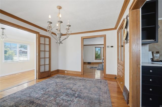 1415 Blossom Park Avenue, Lakewood, OH 44107