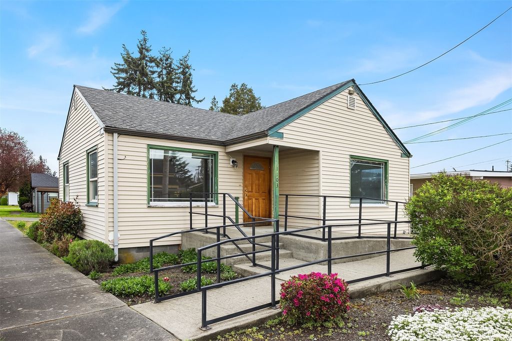 1103 9th Street, Marysville, WA 98270