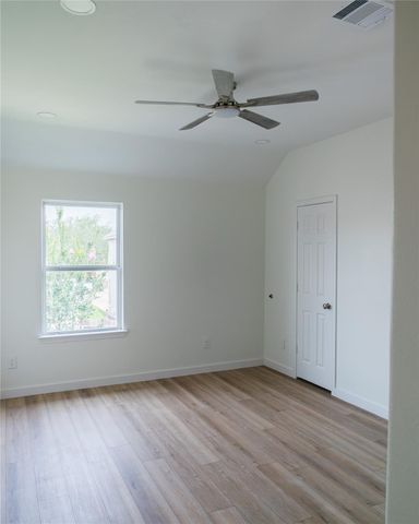 15 Mira Loma Drive, Manvel, TX 77578