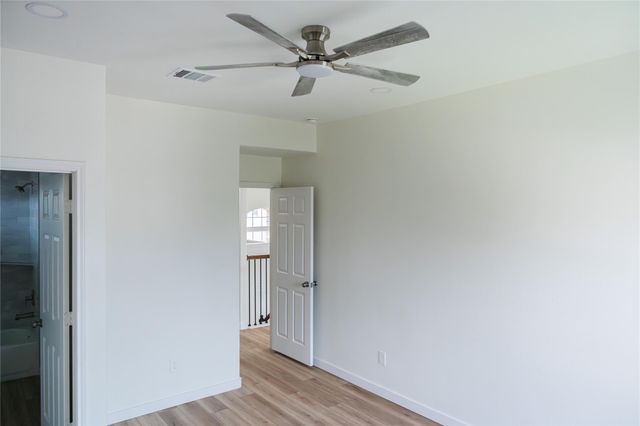 15 Mira Loma Drive, Manvel, TX 77578