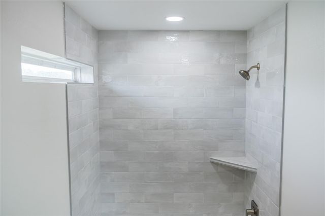 15 Mira Loma Drive, Manvel, TX 77578