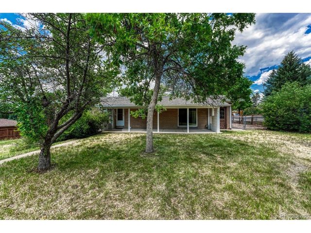 8350 S Ammons St, Littleton, CO 80128