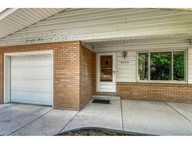 8350 S Ammons St, Littleton, CO 80128