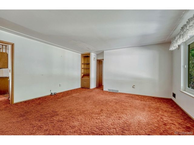 8350 S Ammons St, Littleton, CO 80128