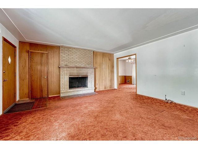 8350 S Ammons St, Littleton, CO 80128