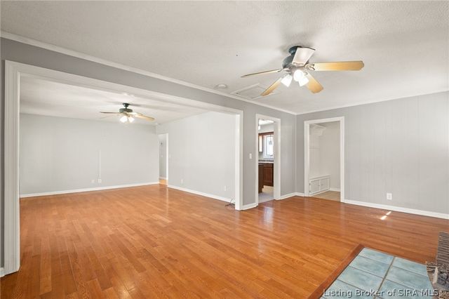 6256 Scottsville Road, Floyds Knobs, IN 47119