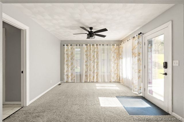 6256 Scottsville Road, Floyds Knobs, IN 47119