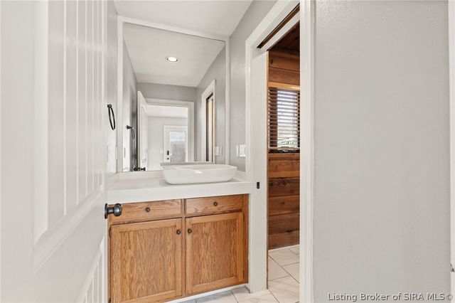 6256 Scottsville Road, Floyds Knobs, IN 47119