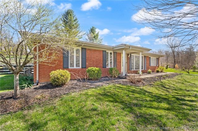 6256 Scottsville Road, Floyds Knobs, IN 47119