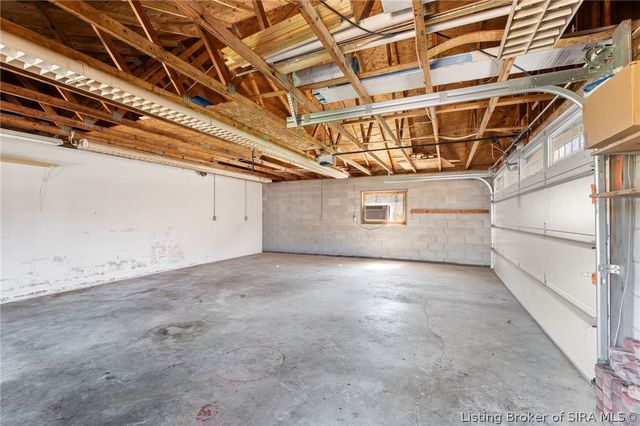 6256 Scottsville Road, Floyds Knobs, IN 47119