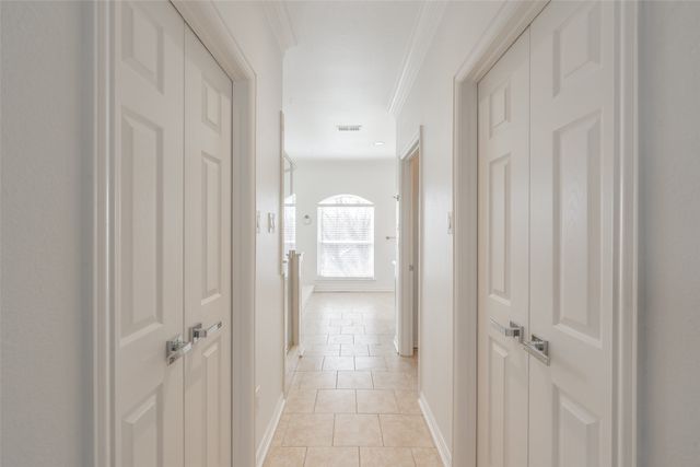 8925 Hunters Glen Trail, Fort Worth, TX 76120