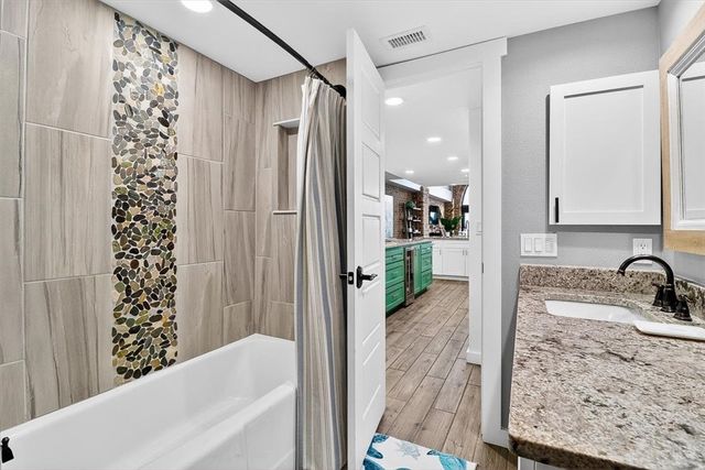 720 Access Road 1-A 807, Port Aransas, TX 78373