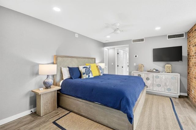 720 Access Road 1-A 807, Port Aransas, TX 78373