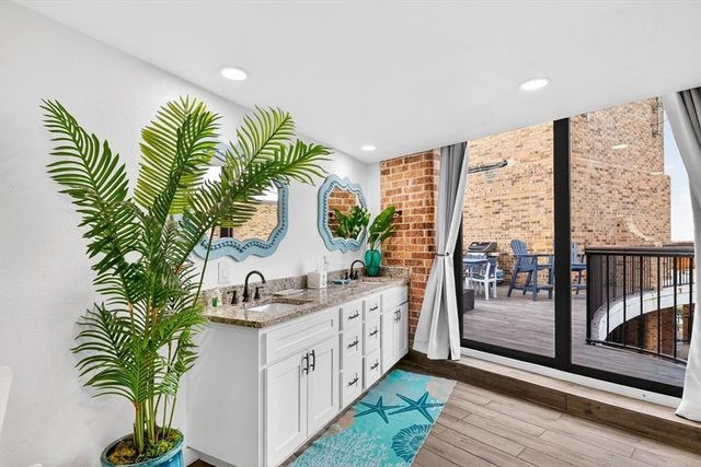 720 Access Road 1-A 807, Port Aransas, TX 78373