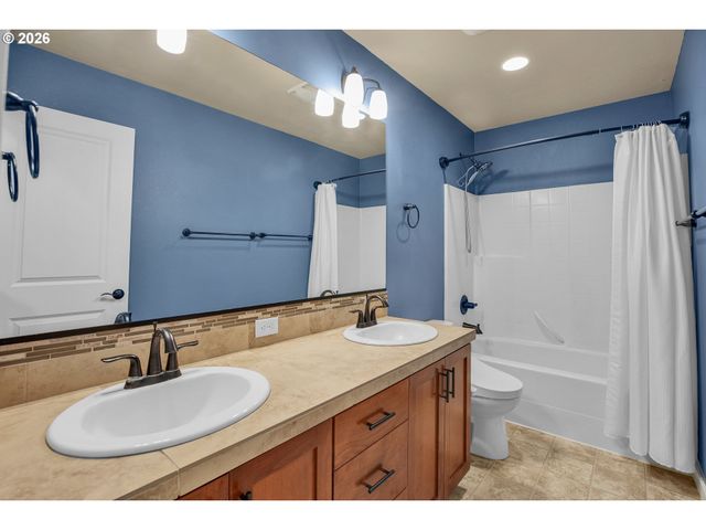 20435 Sw GRACIE St, Beaverton, OR 97006