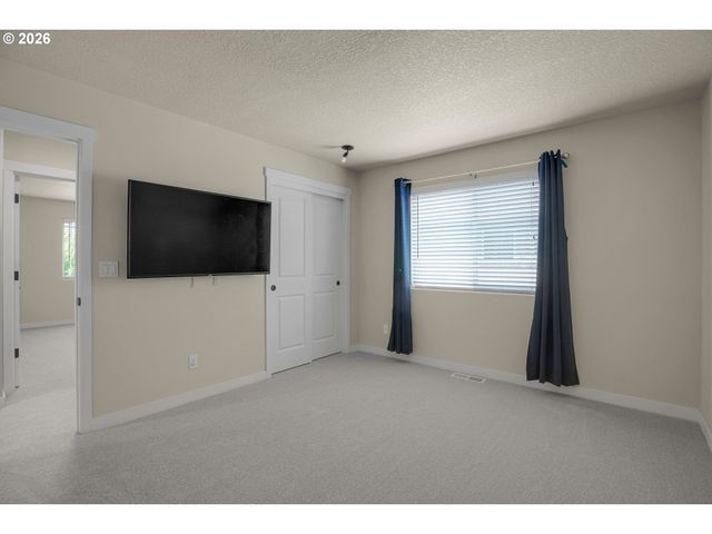 20435 Sw GRACIE St, Beaverton, OR 97006
