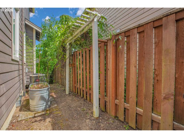 20435 Sw GRACIE St, Beaverton, OR 97006