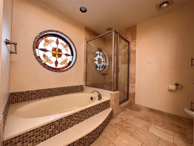 1030 Clinton Street, Carrollton, TX 75007