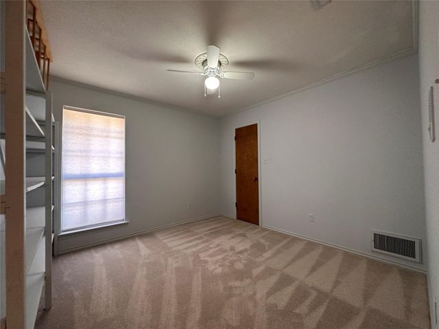 1030 Clinton Street, Carrollton, TX 75007