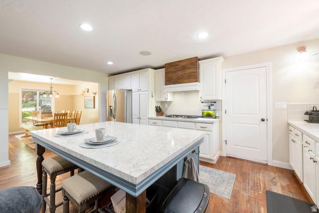 9676 S MOUNT JORDAN RD, Sandy, UT 84092
