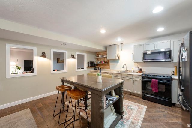 9676 S MOUNT JORDAN RD, Sandy, UT 84092