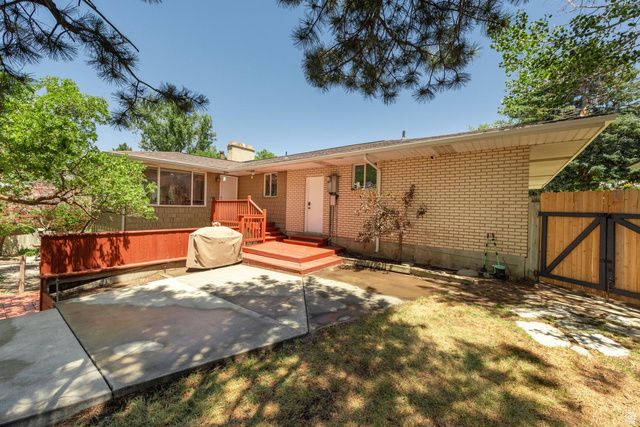 9676 S MOUNT JORDAN RD, Sandy, UT 84092